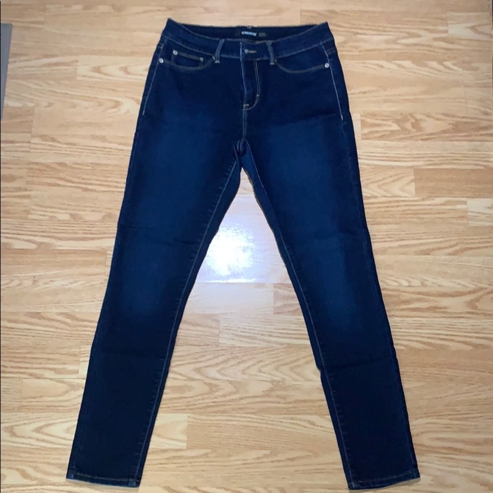 Jordache super skinny jeans excellent condition